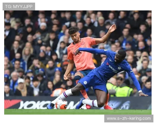 切尔西中场暴力分球打破对方防守体系