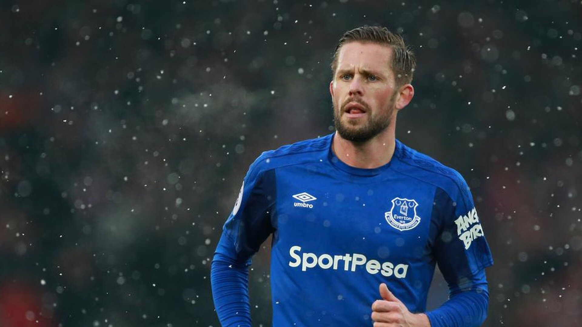 CBA“京沪大战”再升级 上海三分雨浇灭首钢最后反扑